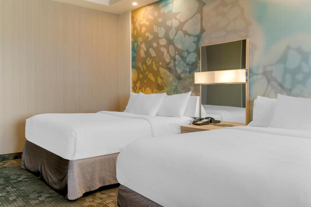 Courtyard By Marriott North Toledo